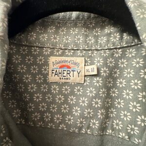 Men’s Faherty XL casual button down
